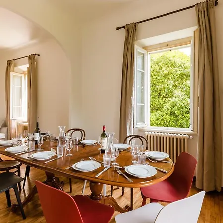 Pergola * מנאג'יו