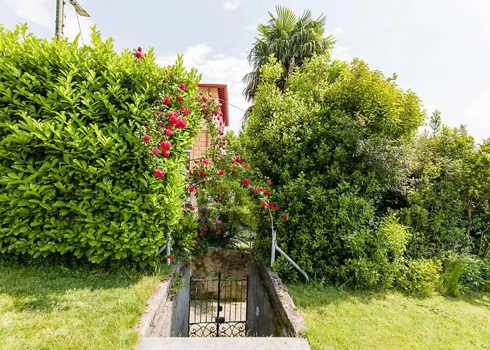 Pergola Villa *